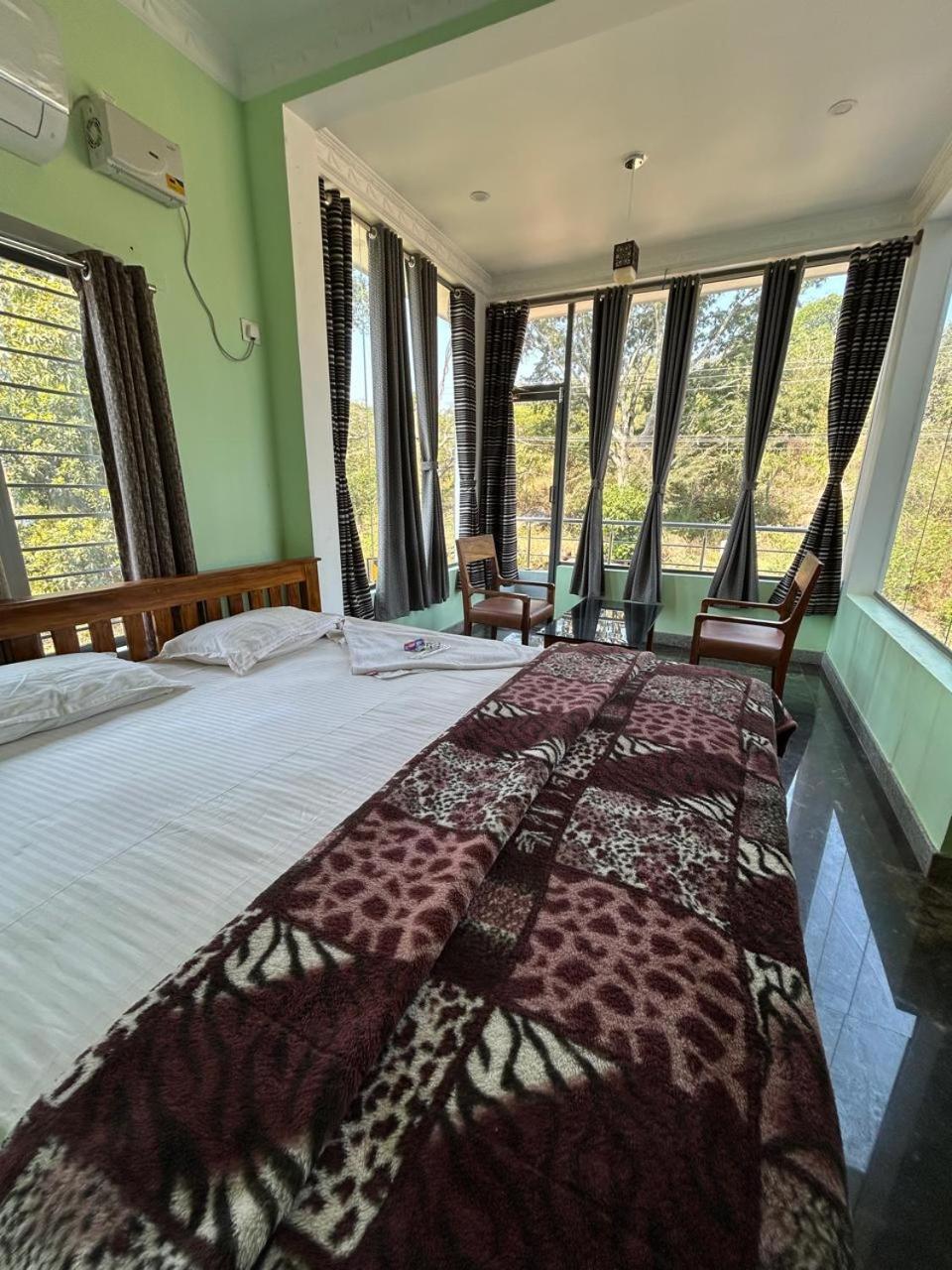 Yelagiri Goldhill Resort المظهر الخارجي الصورة
